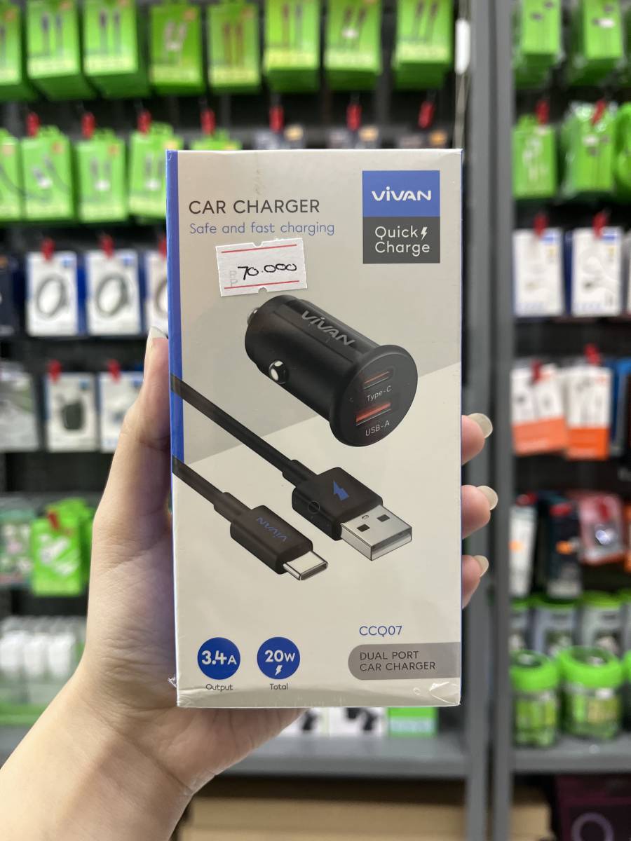 Vivan CCQ07 Car Charger 20W With Type C Cable Black